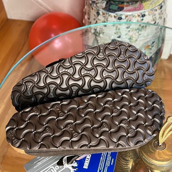 Boston Soft Footbed Regular in Mocha - Picture 7 of 11